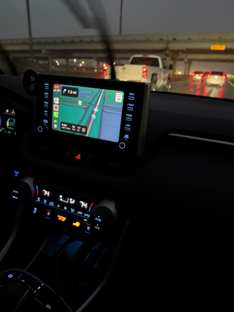 Image #1 de Daniyal Khan