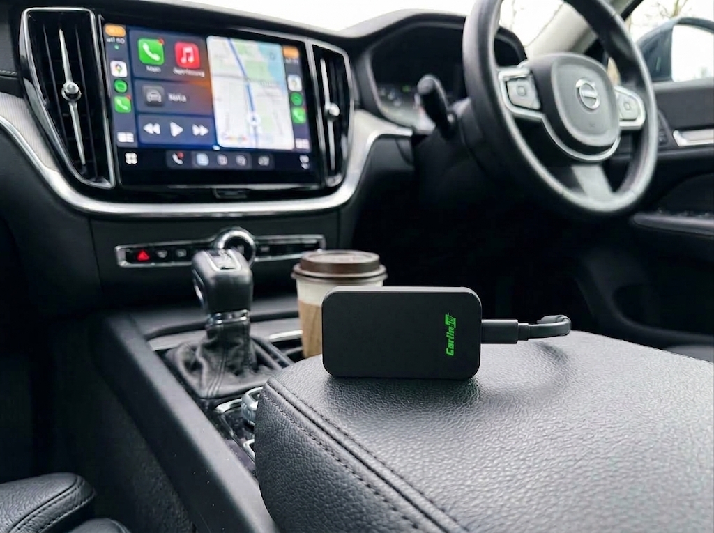 Boîtier Carlinkit dans la voiture